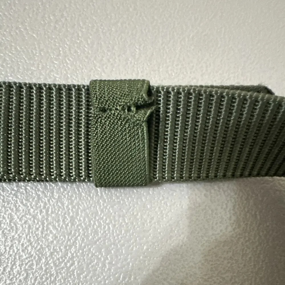 Men’s Green Military Webbed Belt Adjustable Solid 1.5in w/ Black Buckle